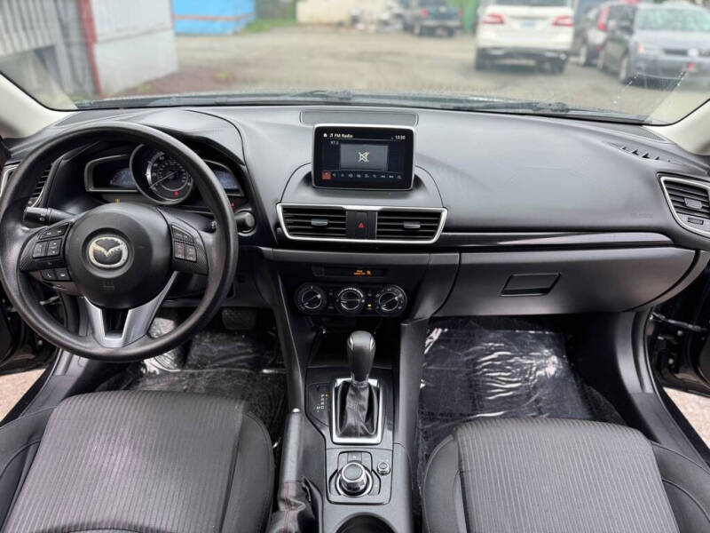 2016 Mazda MAZDA3 i Sport