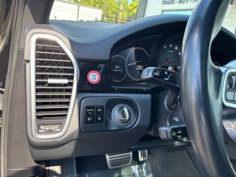 2019 Porsche Cayenne S