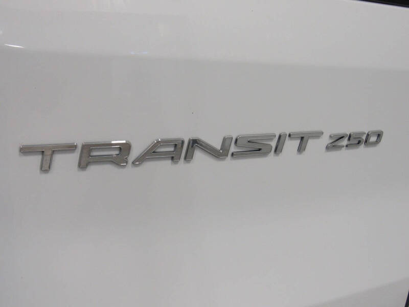 2022 Ford Transit 250