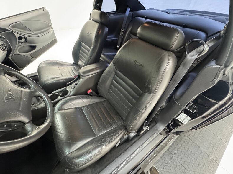 2000 Ford Mustang GT