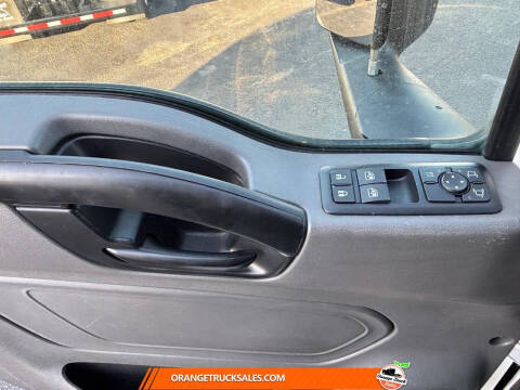 2024 International LT625