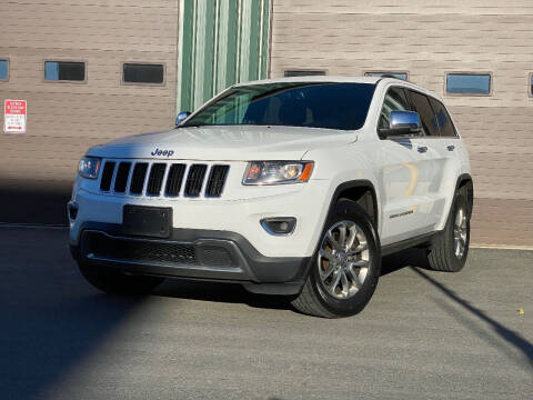 2015 Jeep Grand Cherokee for sale at AGM AUTO SALES in Malden MA