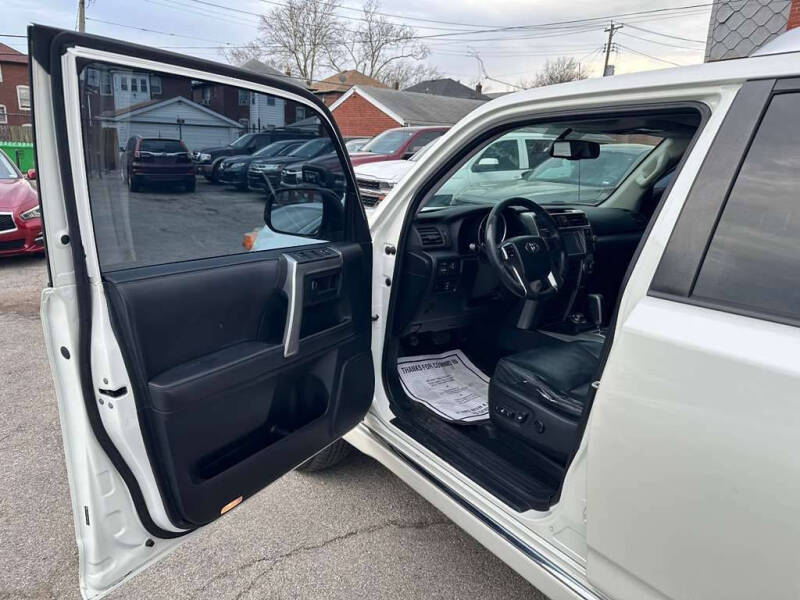 2011 Toyota 4Runner SR5