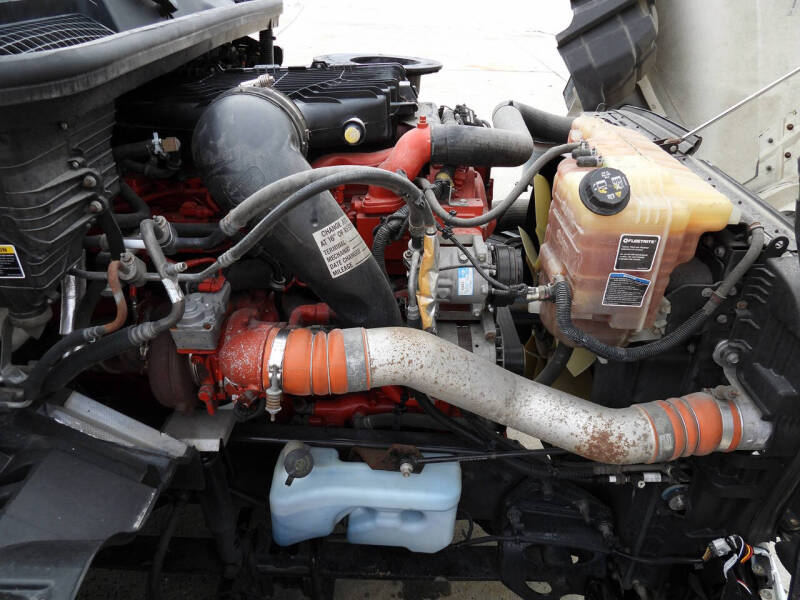 2019 International LT625