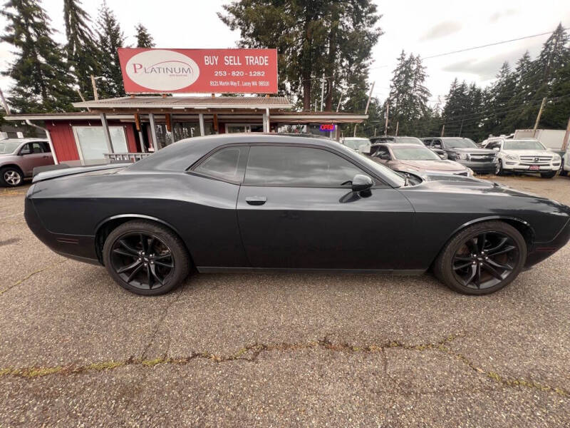 2017 Dodge Challenger SXT