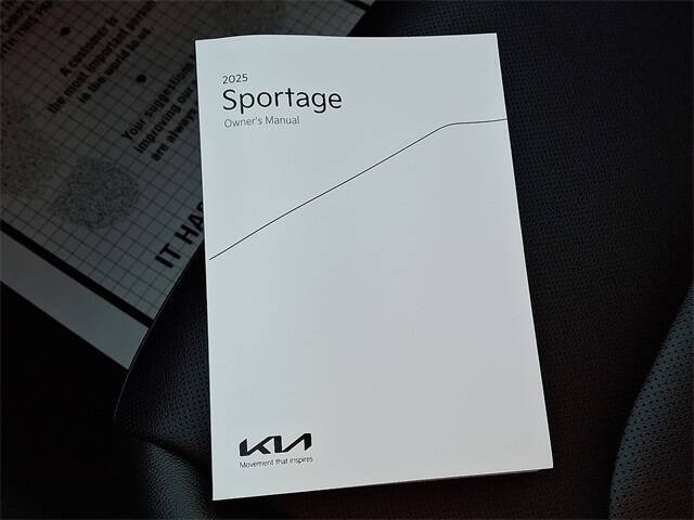 2025 Kia Sportage EX