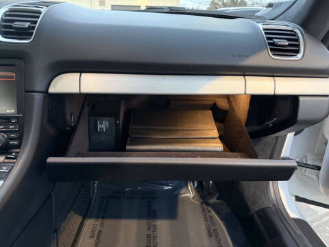 2016 Porsche Cayman GT4