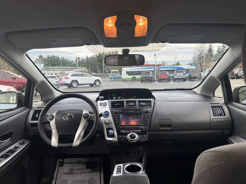 2012 Toyota Prius v Three