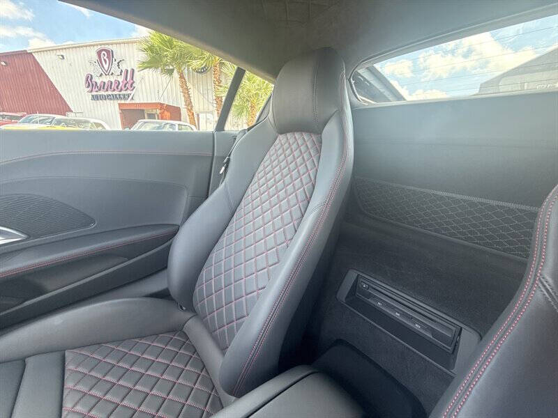 2023 Audi R8 5.2 V10 performance