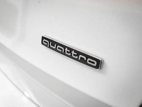 2025 Audi Q3 quattro S line Premium 45 TFSI