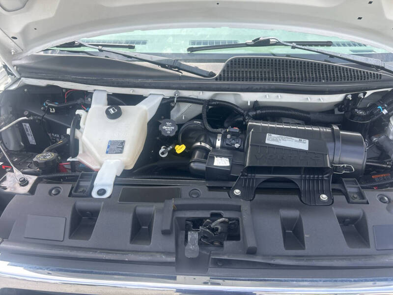 2019 GMC Savana 2500
