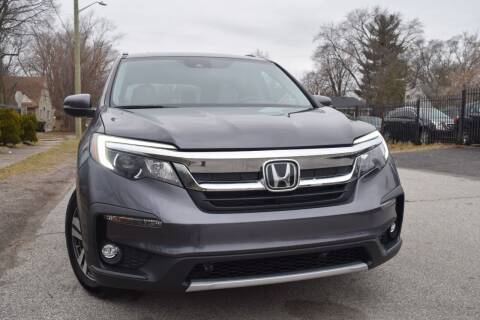 2019 Honda Pilot for sale at QUEST AUTO GROUP LLC in Redford MI
