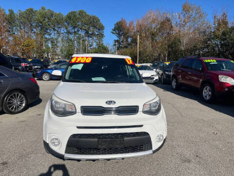 2017 Kia Soul +