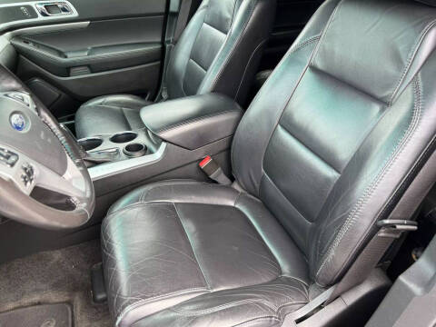 2012 Ford Explorer XLT