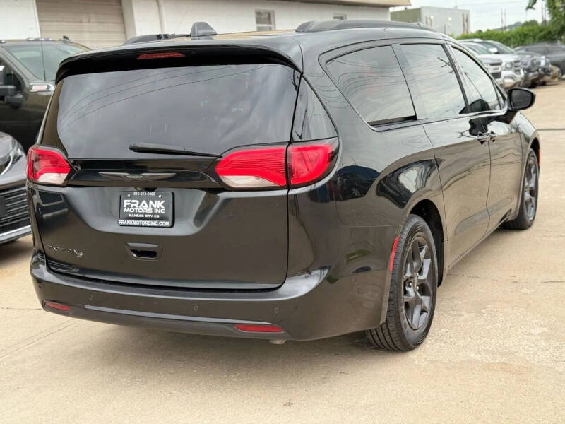 2019 Chrysler Pacifica Touring L Plus