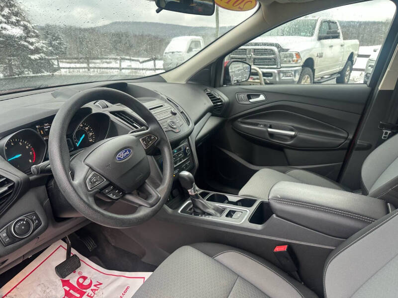 2017 Ford Escape SE photo 6