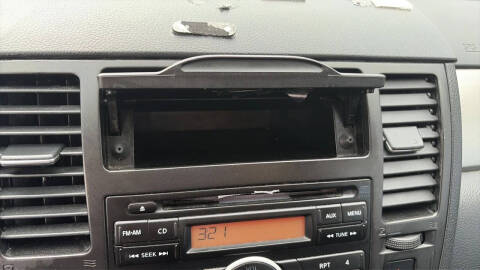 2012 Nissan Versa 1.8 S