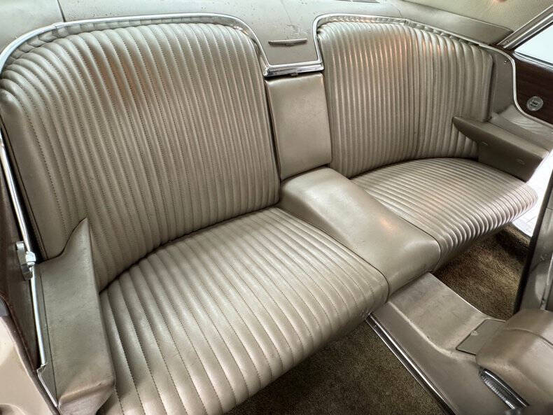 1964 Ford Thunderbird