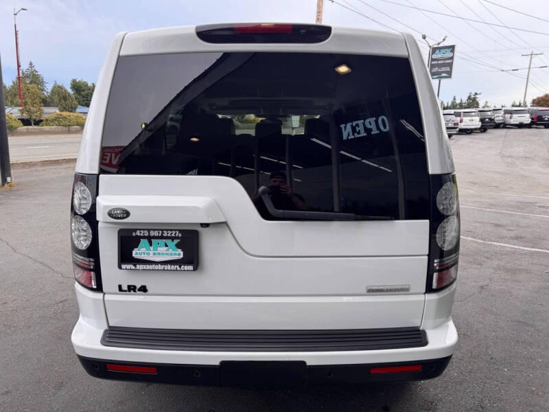 2016 Land Rover LR4 HSE LUX