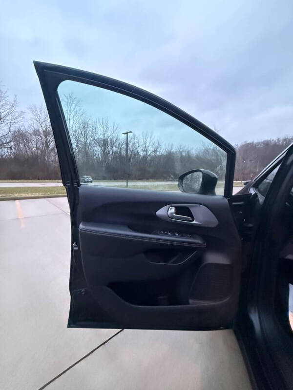 2018 Chrysler Pacifica Touring Plus