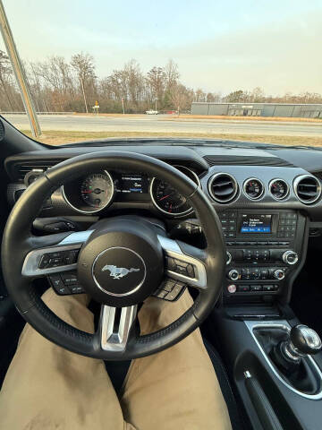 2018 Ford Mustang EcoBoost
