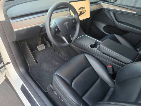 2024 Tesla Model Y Long Range