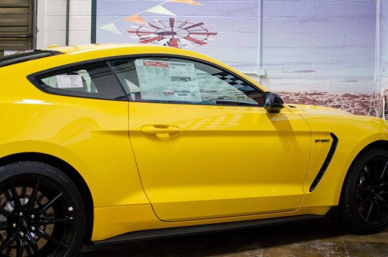 2016 Ford Mustang