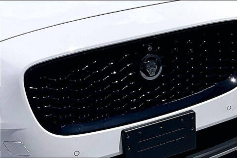 2021 Jaguar E-PACE P250 SE