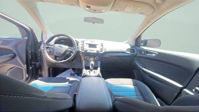 2015 Ford Edge SE