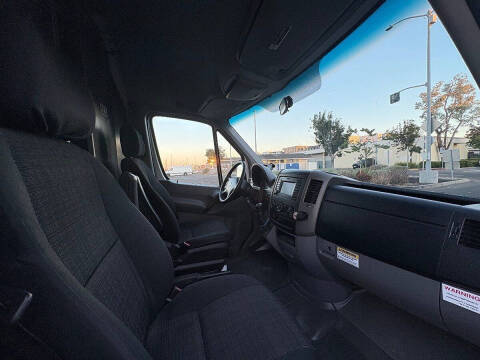 2017 Freightliner Sprinter 2500