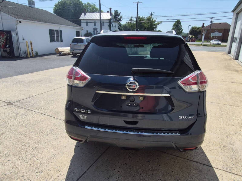 2016 Nissan Rogue SV