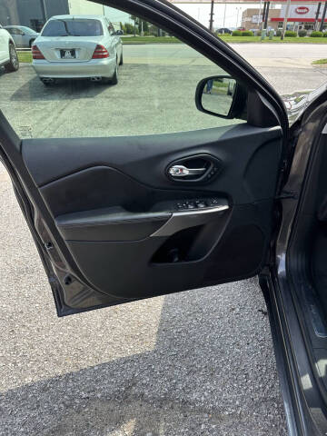 2019 Jeep Cherokee Overland