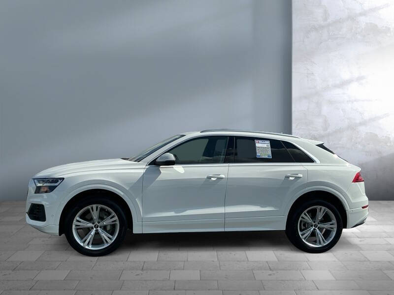 2022 Audi Q8 quattro Premium 55 TFSI