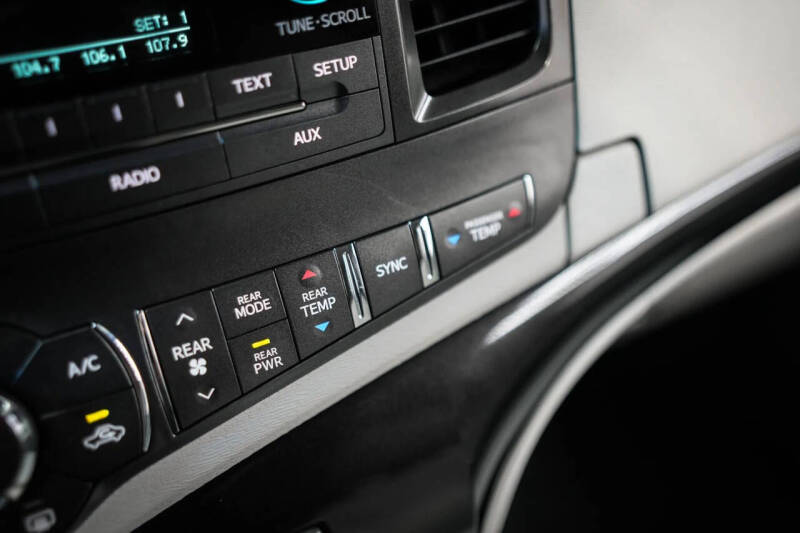 2013 Toyota Sienna