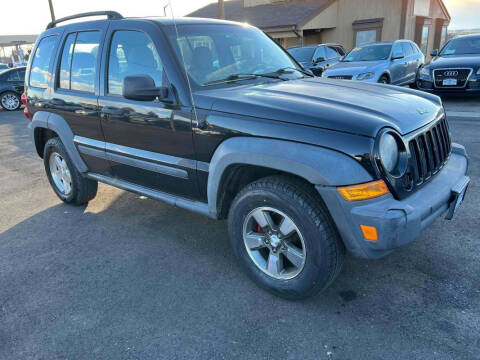 2007 Jeep Liberty for sale at BERKENKOTTER MOTORS in Brighton CO