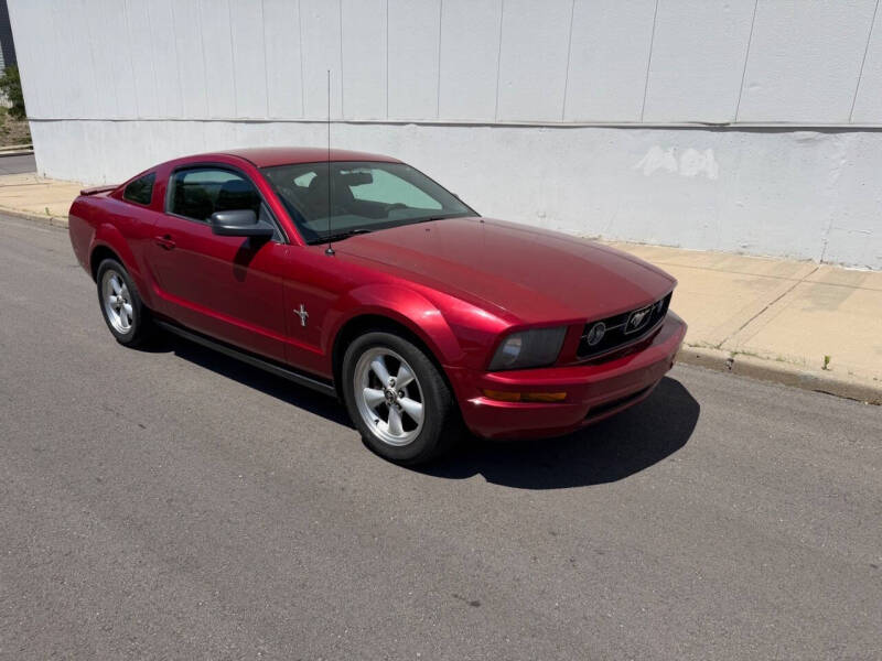 2007 Ford Mustang V6 Deluxe