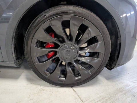 2023 Tesla Model Y Performance