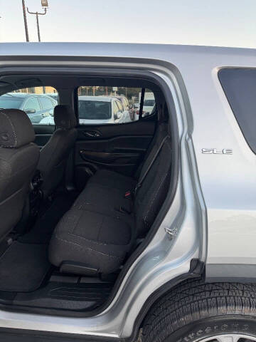 2017 GMC Acadia SLE-1