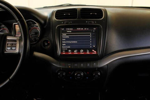 2020 Dodge Journey Crossroad