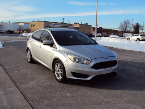 2016 Ford Focus for sale at ARIANA MOTORS INC in Addison IL