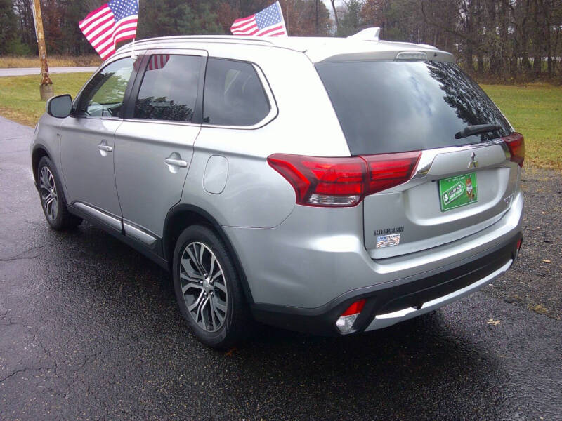 2018 Mitsubishi Outlander GT photo 8