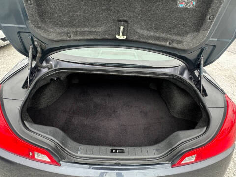 2009 Infiniti G37 Coupe x