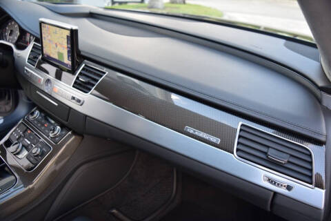 2015 Audi S8 4.0T quattro