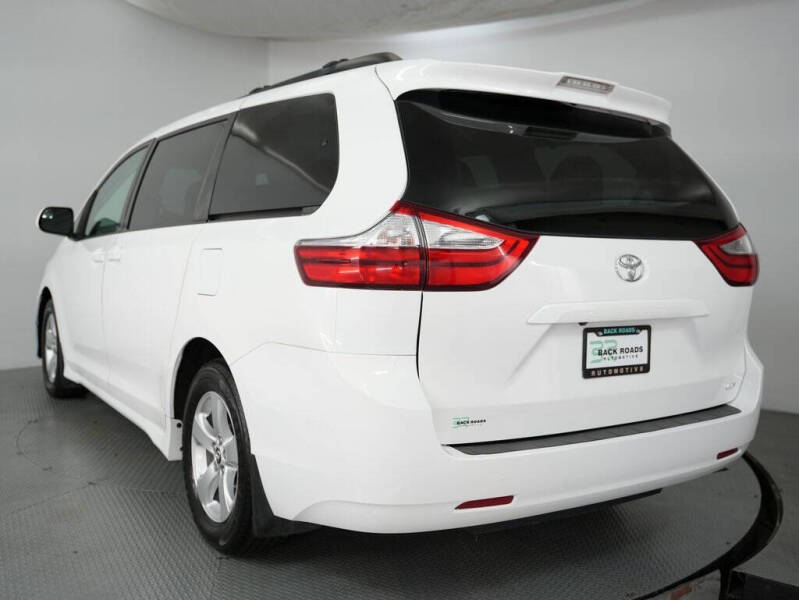 2018 Toyota Sienna