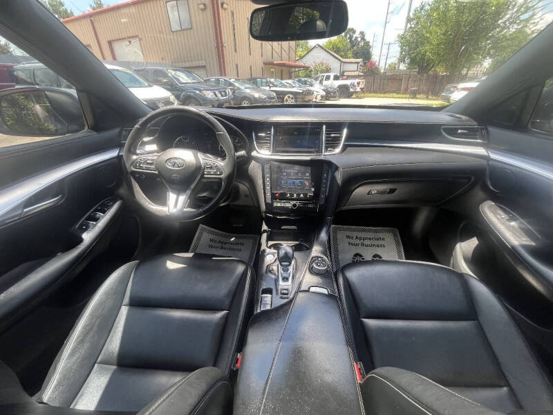 2020 Infiniti QX50 Essential