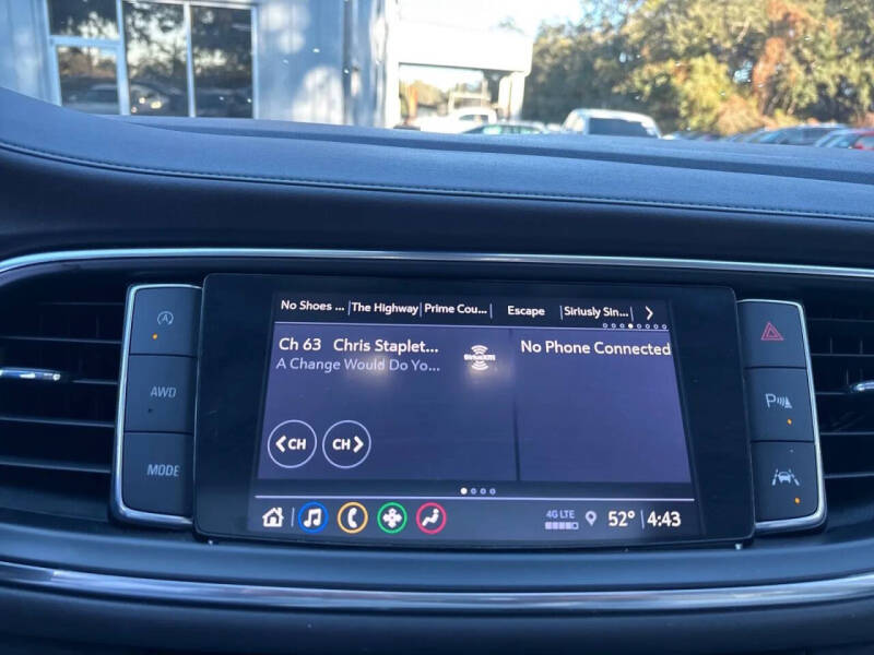 2023 Buick Enclave Essence