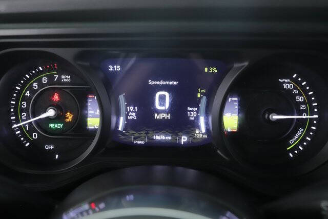 2025 Jeep Wrangler Sahara 4xe