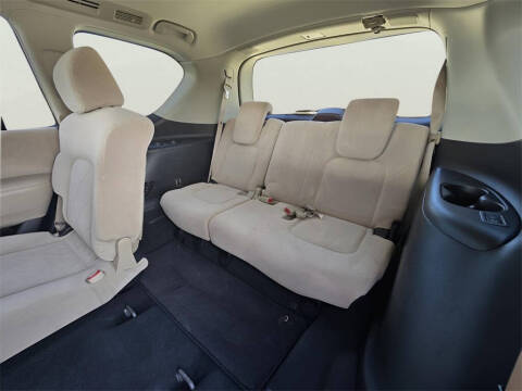 2017 Nissan Armada SV