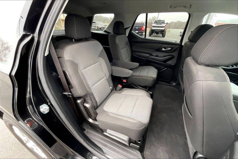 2020 Chevrolet Traverse LT Cloth