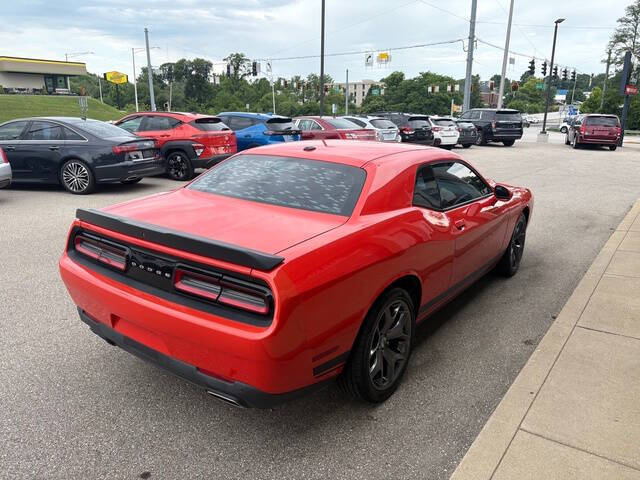 2017 Dodge Challenger SXT